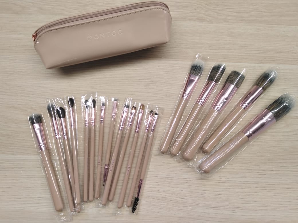 Kit profesional de brochas avellana